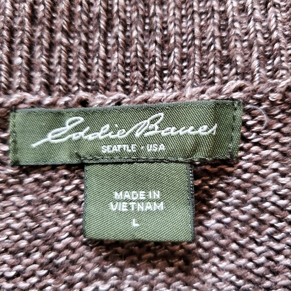 Eddie Bauer Vintage Cardigan.   Size Large - Picture 5 of 6